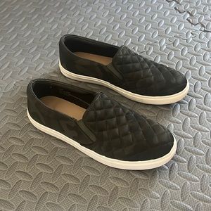 CUSHIONAIRE shoes for women camouflage color